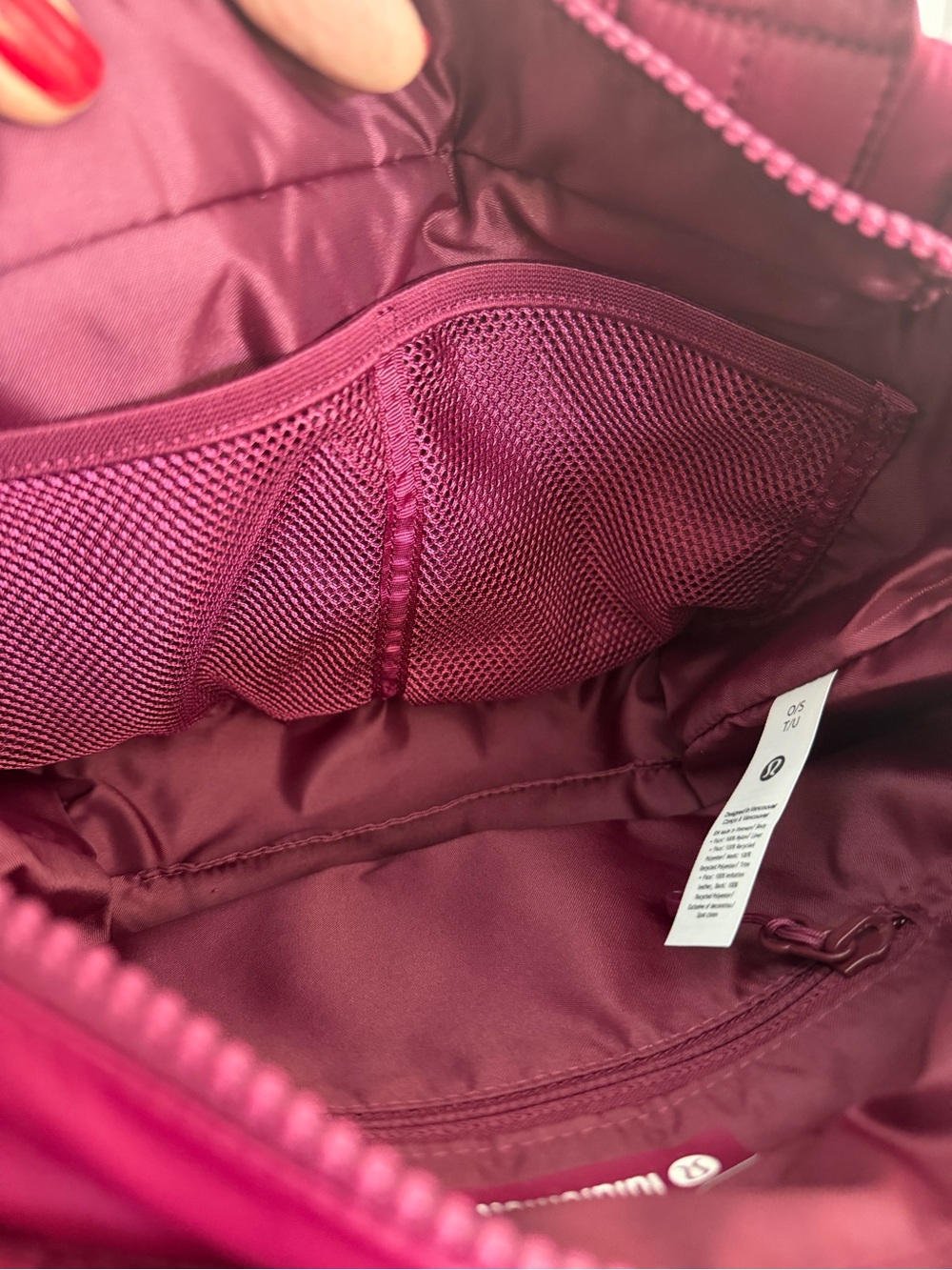 Like New lululemon Athletica Quilted Puffer Tote Bag - Berry - Picture 9 of 10